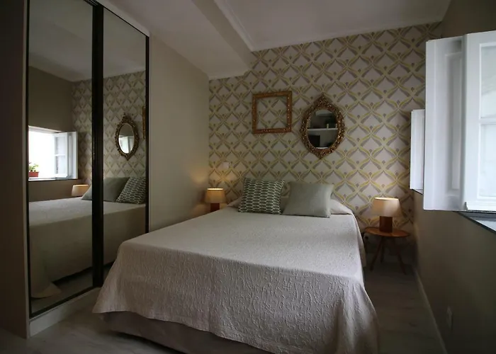 Nas Tres Janelas Apartman